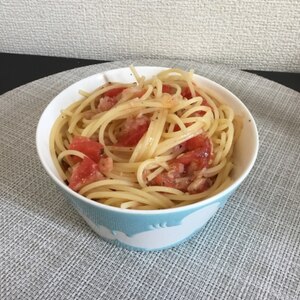 トマトとツナの冷製パスタ